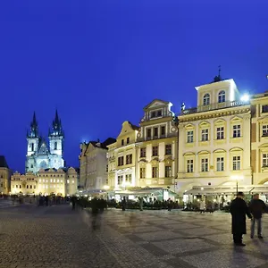 Hotell Grand, Prag