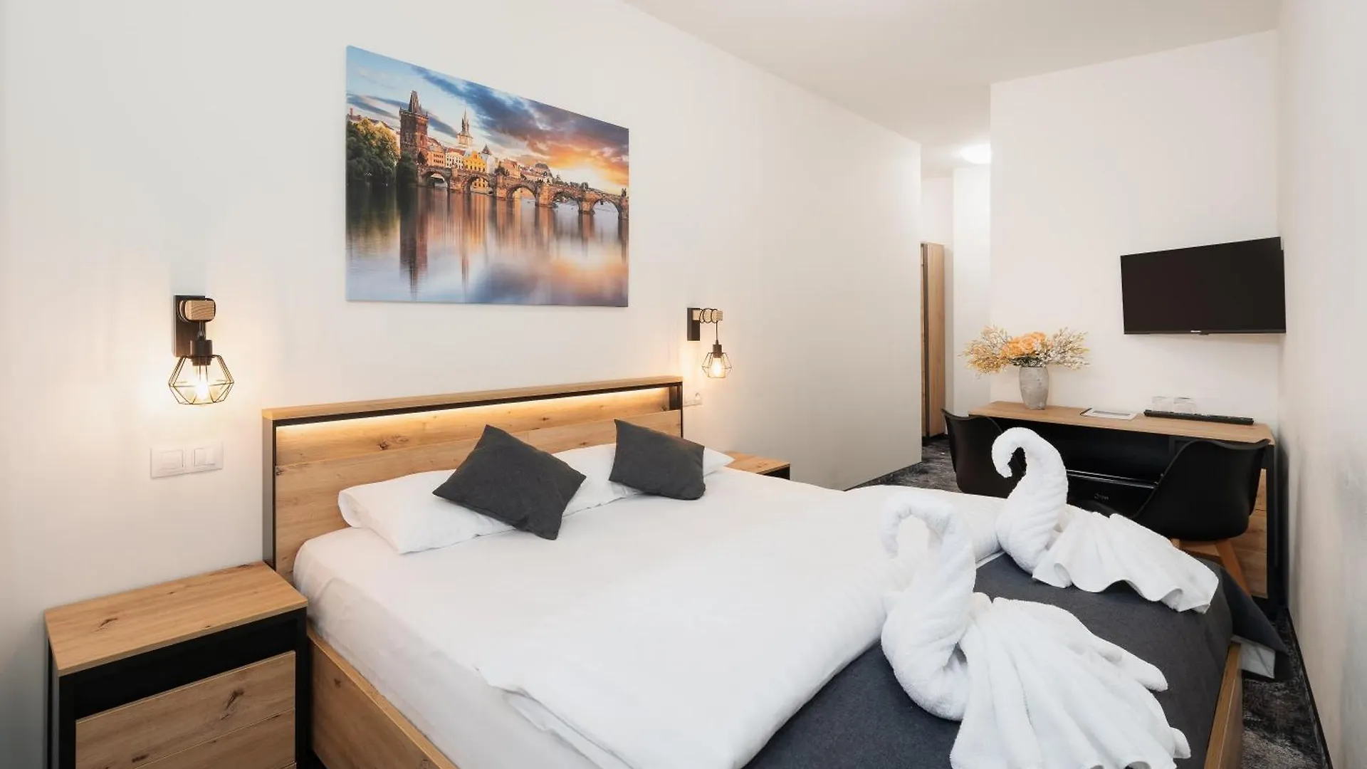 Liliová Garden Hotel Praga